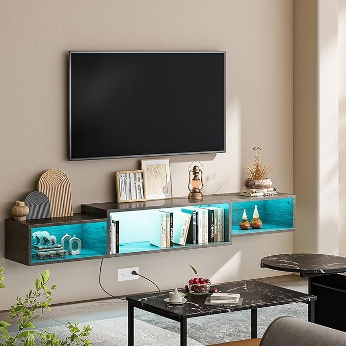 Mueble Flotante para TV 70" en Gris Oak – LED, 3 Espacios Abiertos, Enchufe Americano, Moderno y Ahorrador de Espacio